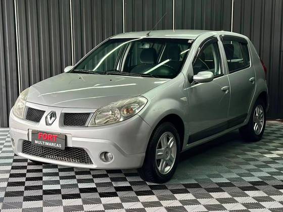 RENAULT SANDERO 1.6 PRIVILÈGE 8V FLEX 4P MANUAL RENAULT SANDERO 1.6 PRIVILÈGE 8V FLEX 4P MANUAL